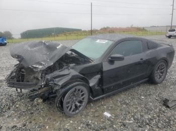  Salvage Ford Mustang