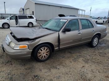  Salvage Ford Crown Vic