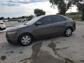  Salvage Kia Forte