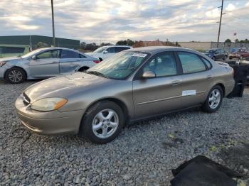  Salvage Ford Taurus