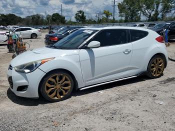  Salvage Hyundai VELOSTER