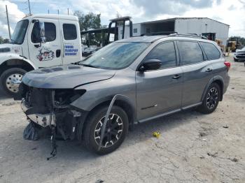  Salvage Nissan Pathfinder