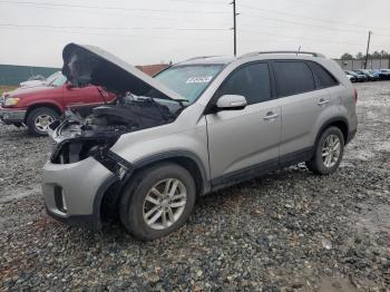  Salvage Kia Sorento