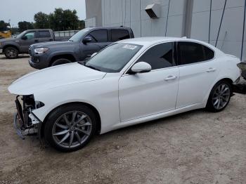  Salvage Alfa Romeo Giulia