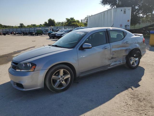  Salvage Dodge Avenger