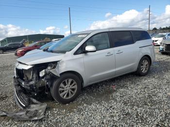  Salvage Kia Sedona