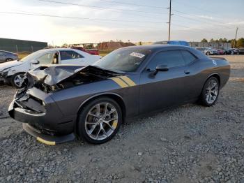  Salvage Dodge Challenger