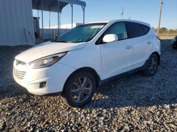  Salvage Hyundai TUCSON