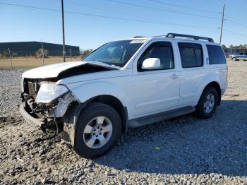  Salvage Nissan Pathfinder