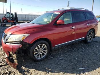  Salvage Nissan Pathfinder