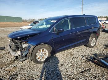  Salvage Chrysler Pacifica