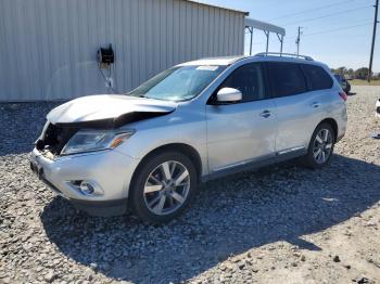  Salvage Nissan Pathfinder