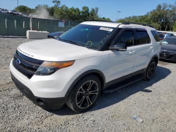  Salvage Ford Explorer