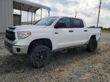  Salvage Toyota Tundra