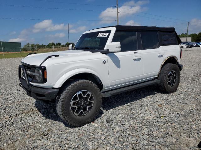  Salvage Ford Bronco