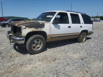  Salvage GMC Yukon