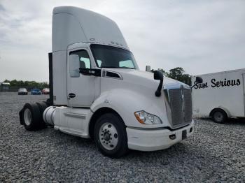  Salvage Kenworth T680