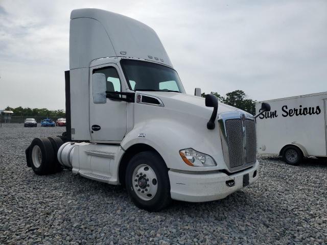  Salvage Kenworth T680