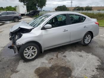  Salvage Nissan Versa