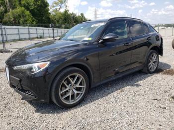  Salvage Alfa Romeo Stelvio