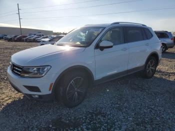  Salvage Volkswagen Tiguan