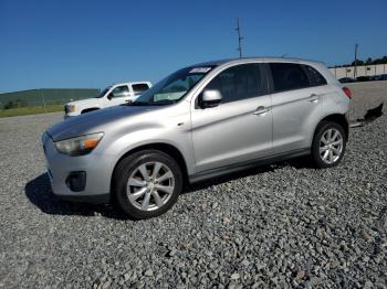  Salvage Mitsubishi Outlander