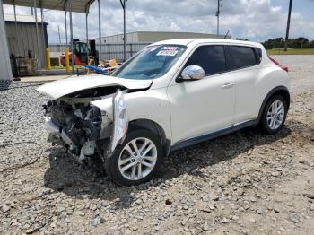  Salvage Nissan JUKE