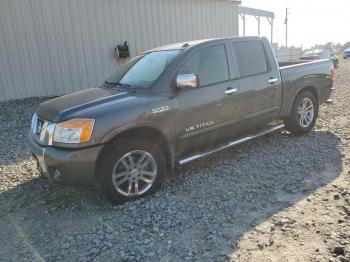  Salvage Nissan Titan