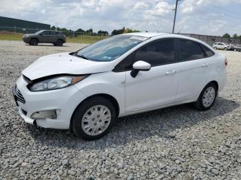  Salvage Ford Fiesta