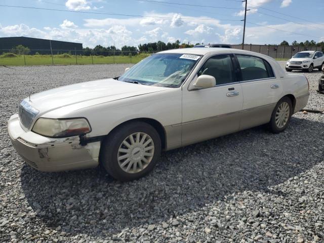  Salvage Lincoln Towncar