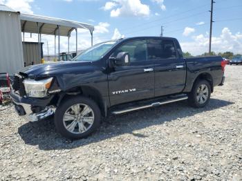  Salvage Nissan Titan