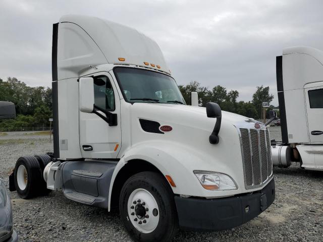  Salvage Peterbilt Tractor 579