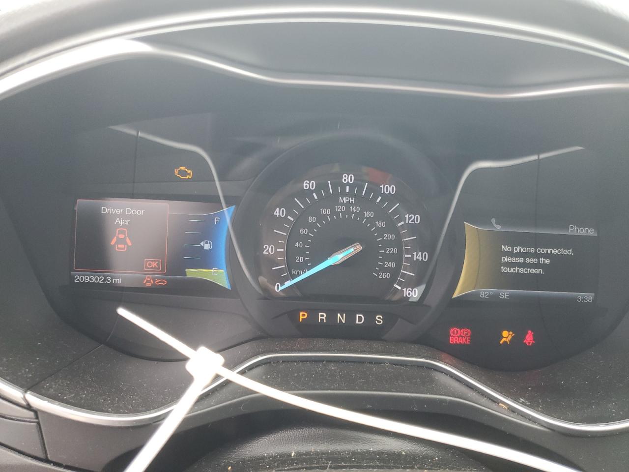 Ford Fusion Titanium Image 5