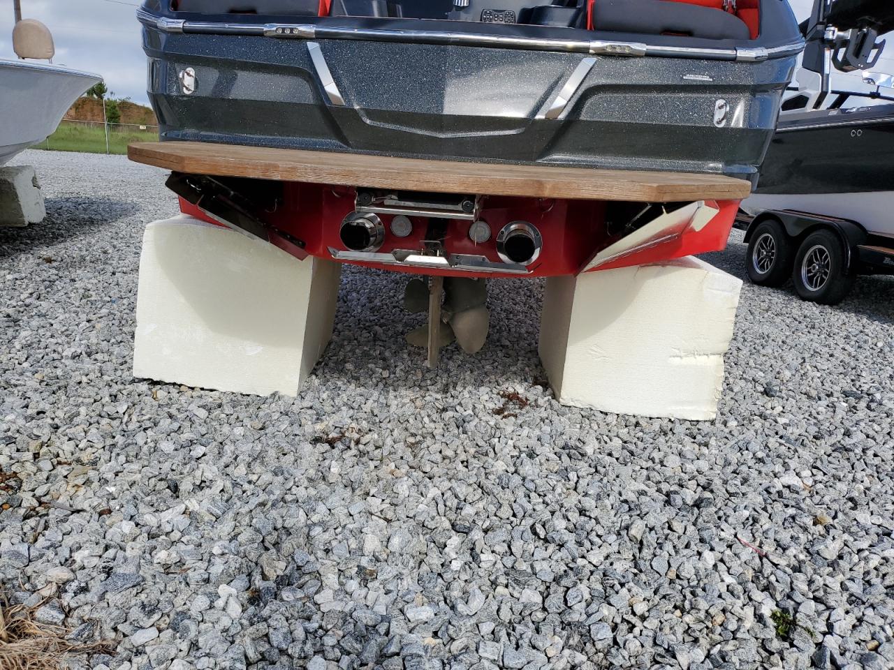 Mastercraft Boat Image 10