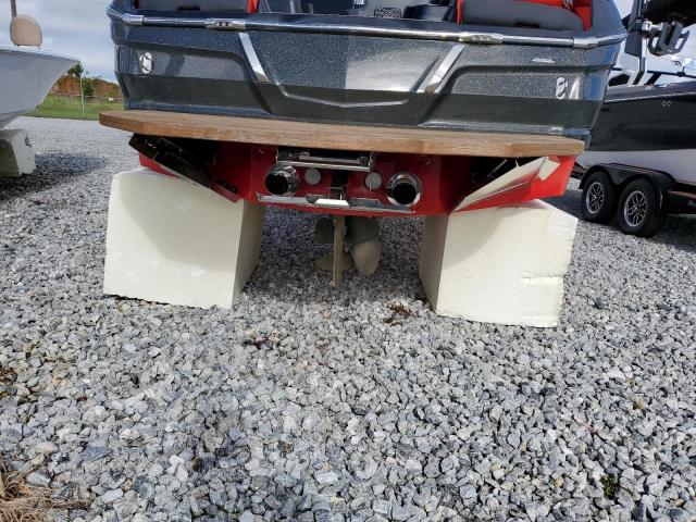 Mastercraft Boat Image 10