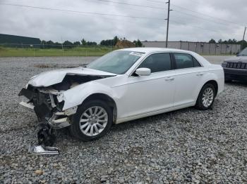  Salvage Chrysler 300