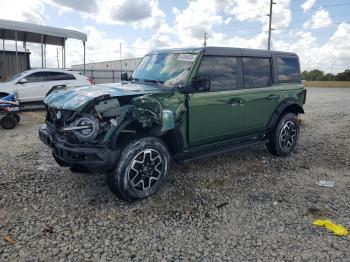  Salvage Ford Bronco