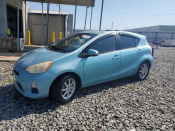  Salvage Toyota Prius