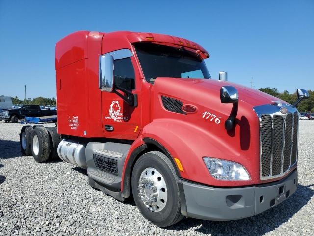  Salvage Peterbilt Tractor 579