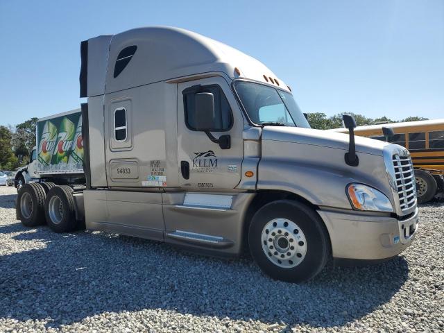  Salvage Freightliner Cascadia