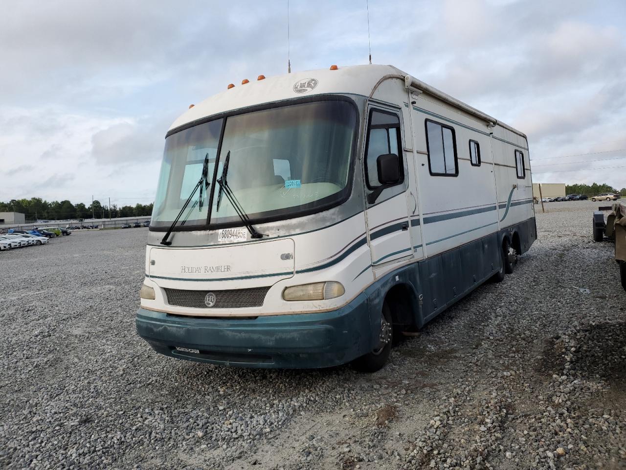 Ford F-530 Super Duty Image 3
