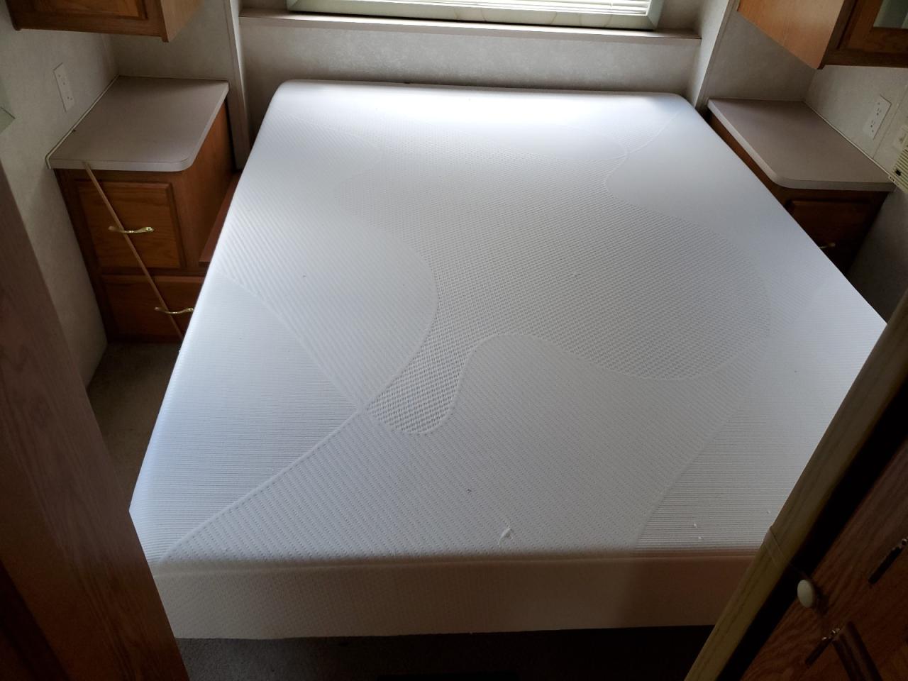 Ford F-530 Super Duty Image 5