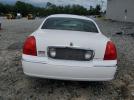 Lincoln Towncar Signature Limited Image 6