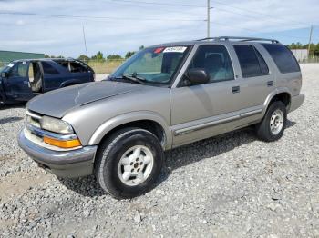  Salvage Chevrolet Blazer