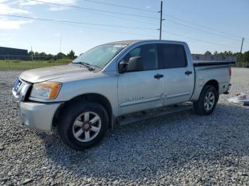  Salvage Nissan Titan