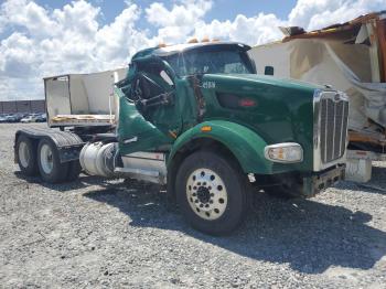  Salvage Peterbilt 567