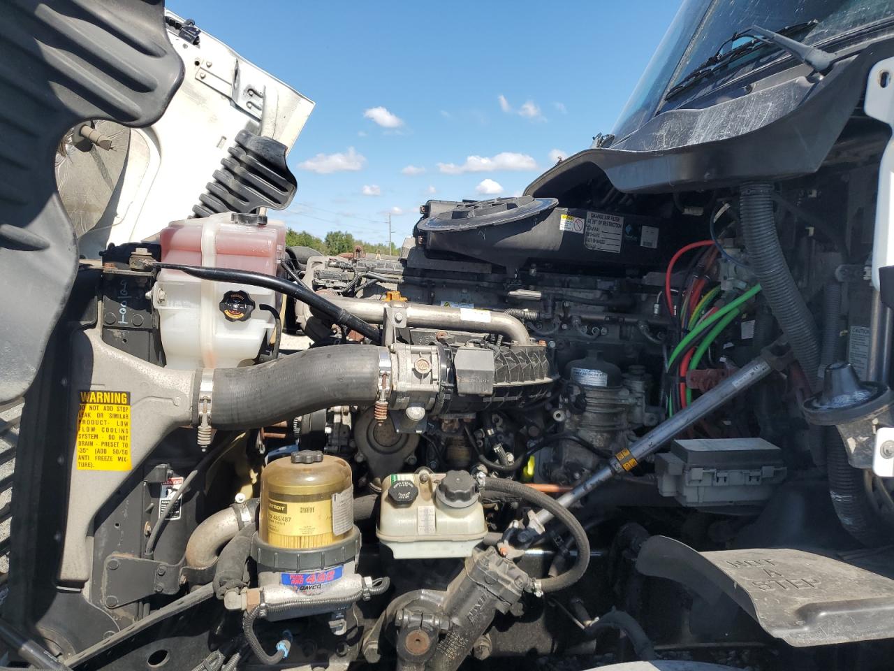 Freightliner Cascadia 1 Image 8