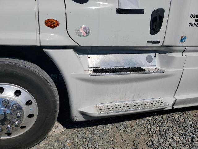 Freightliner Cascadia 1 Image 6