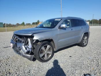  Salvage Jeep Grand Cherokee