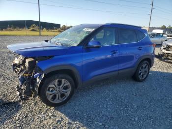  Salvage Kia Seltos